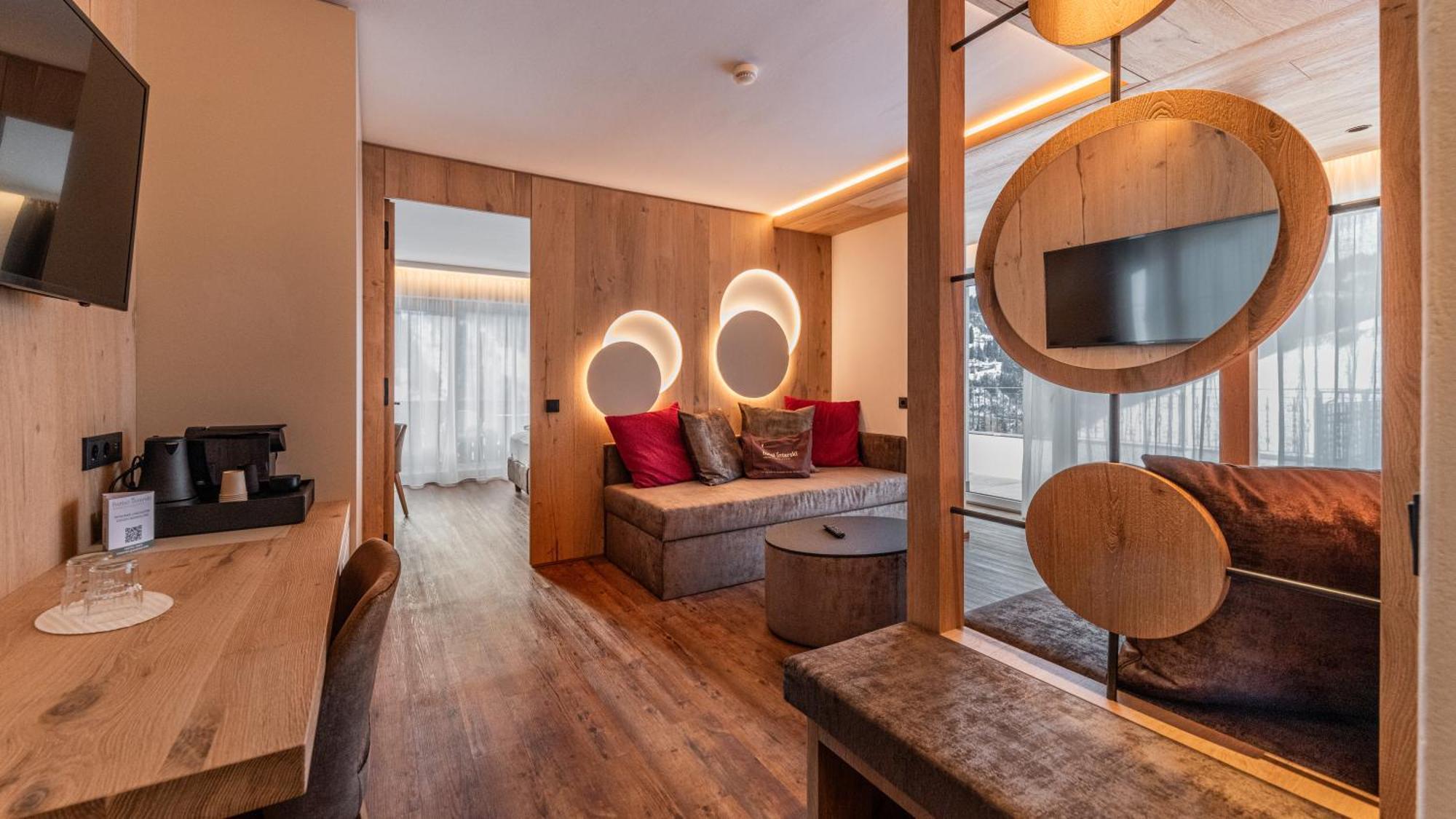 Hotel Interski Santa Cristina Val Gardena Esterno foto