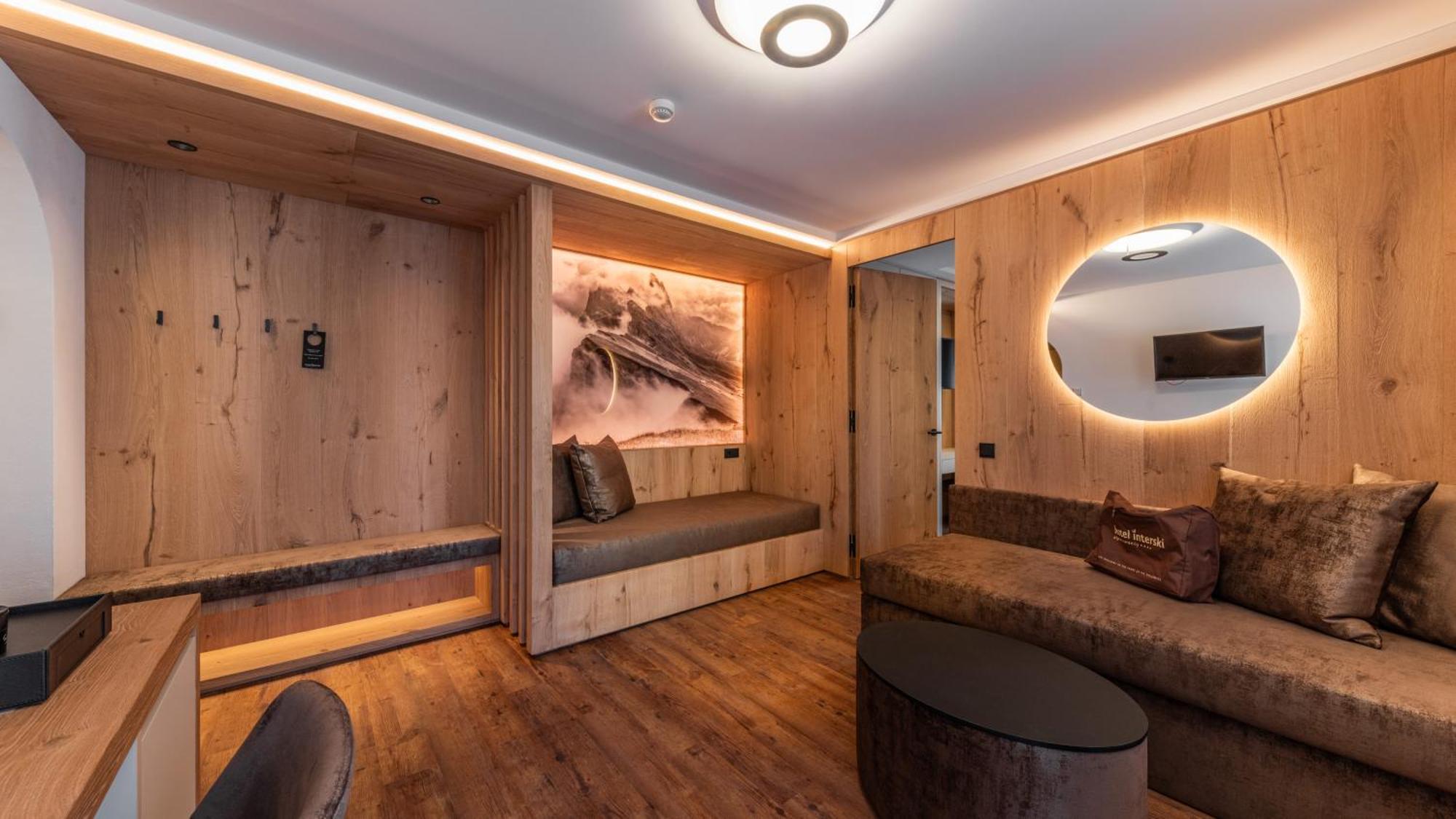 Hotel Interski Santa Cristina Val Gardena Esterno foto
