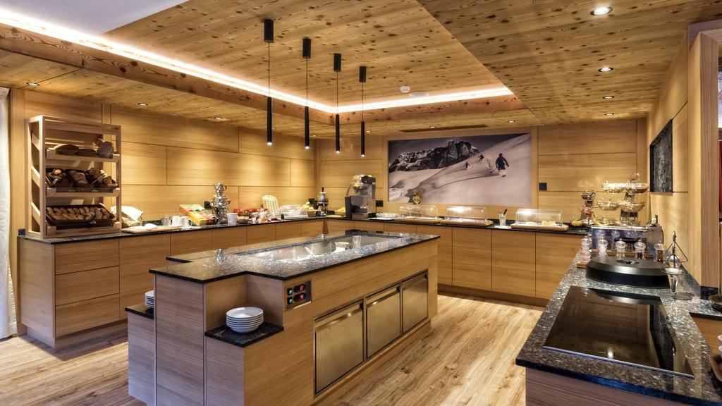 Hotel Interski Santa Cristina Val Gardena Esterno foto