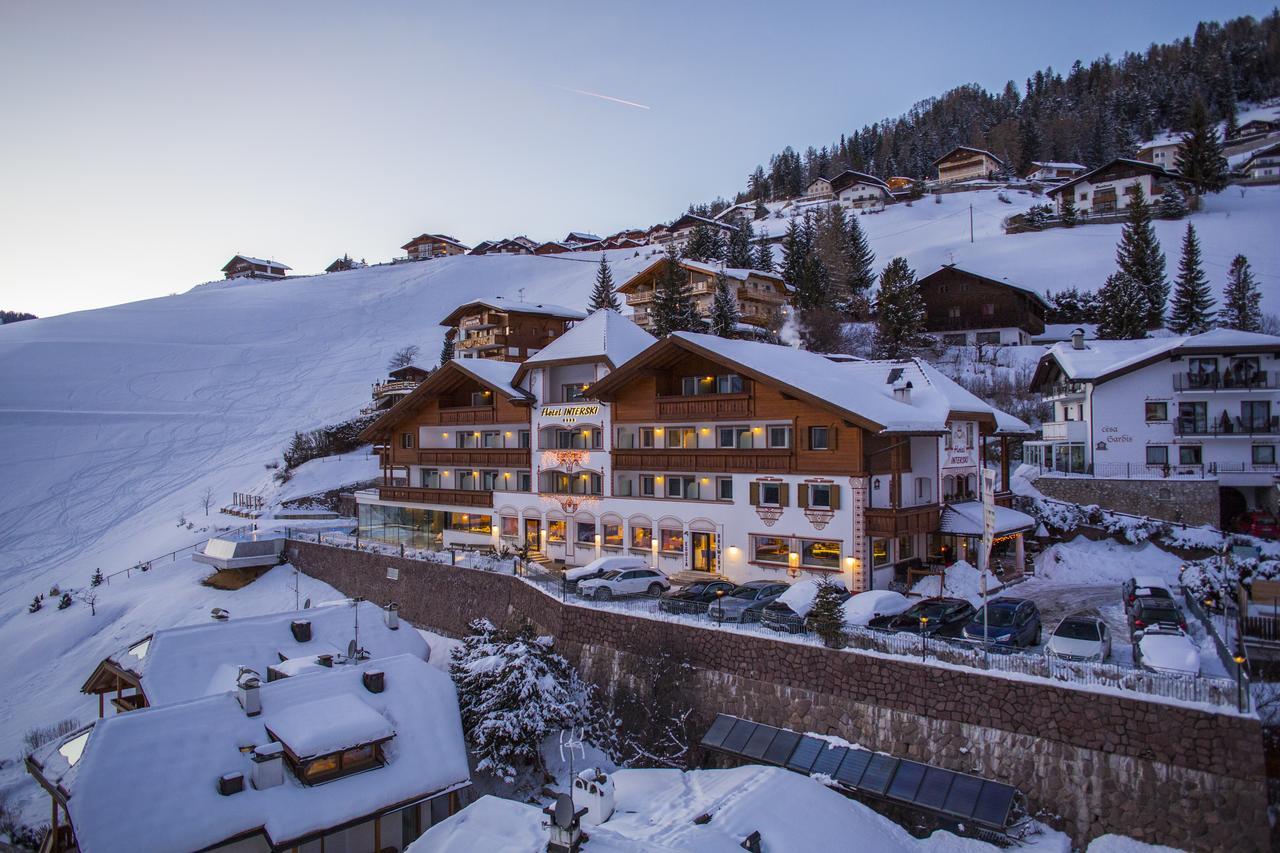 Hotel Interski Santa Cristina Val Gardena Esterno foto
