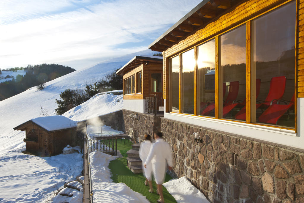 Hotel Interski Santa Cristina Val Gardena Esterno foto